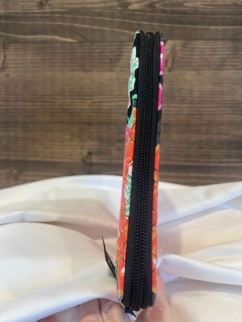 Vera Bradley Ziggy Zinnia Accordion Wallet - Picture 10 of 10